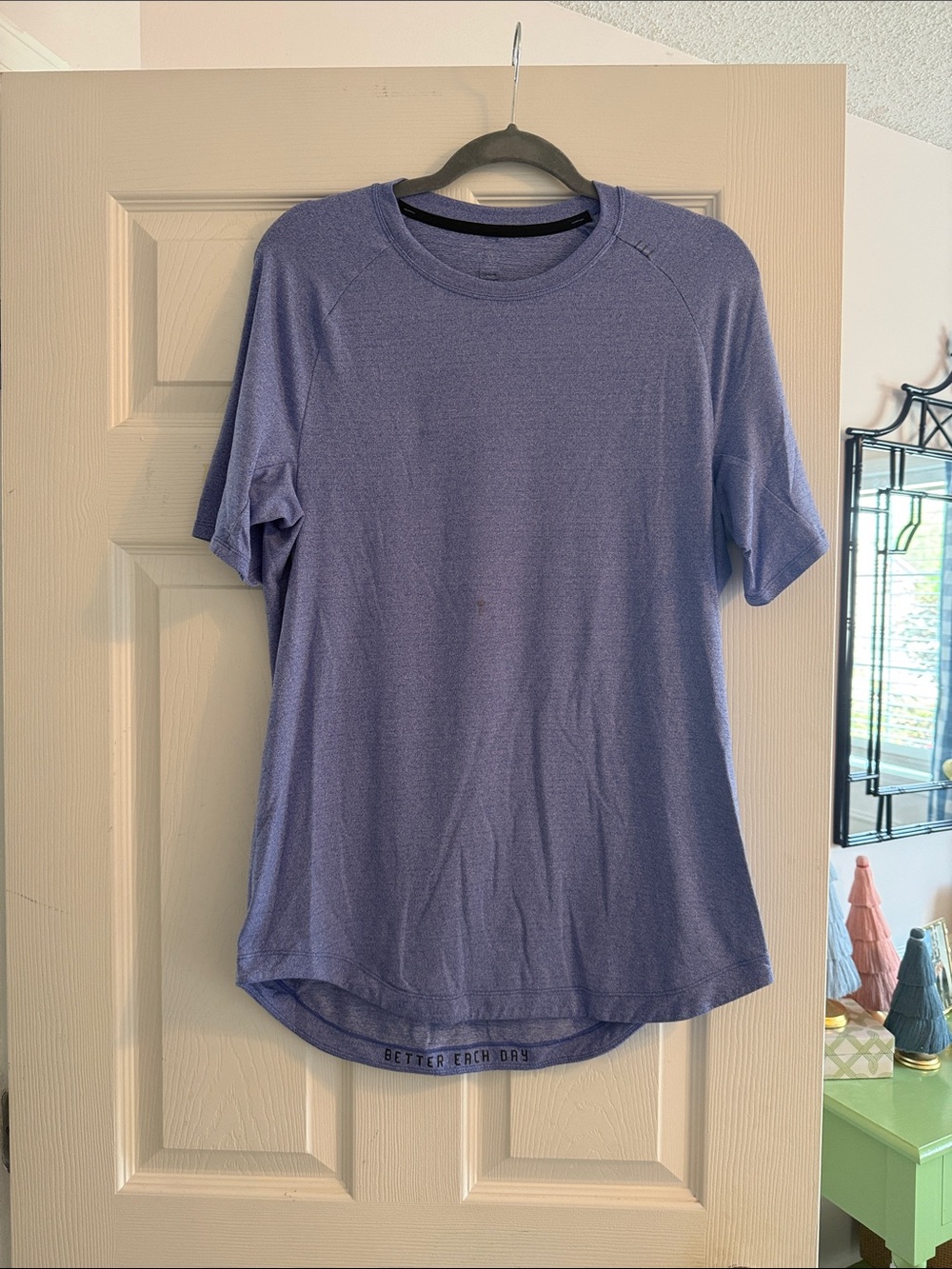 lululemon athletica Men's Short Sleeve Tee in Heather Purple